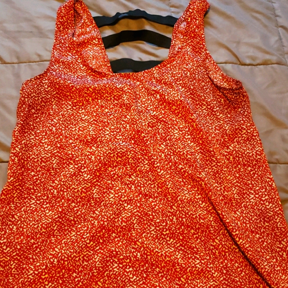 Sleeve less blouse